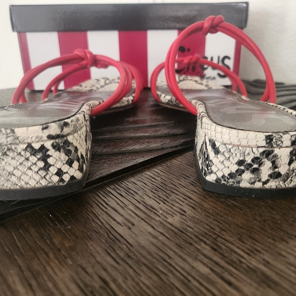 Red Slide Sandals - Picture 5 of 7